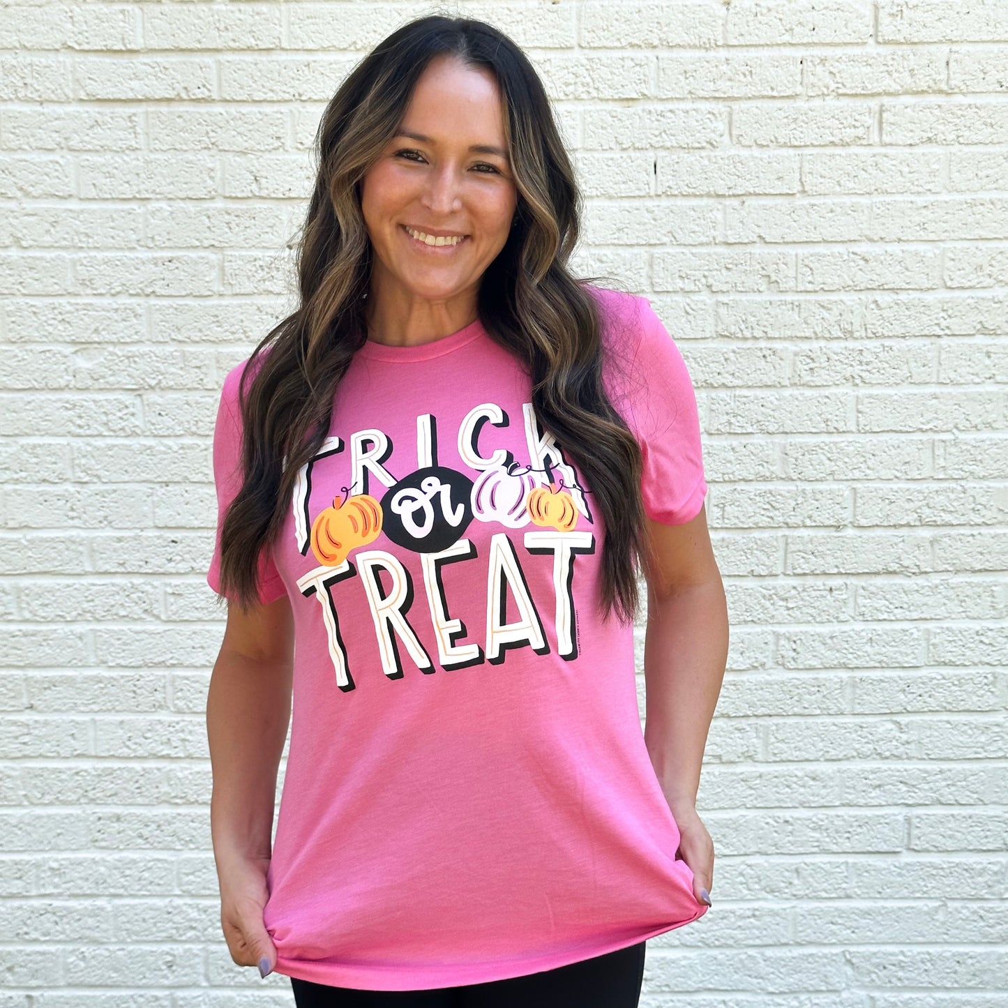 HALLOWEEN: Trick or Treat Pretty Pumpkins - CREW NECK